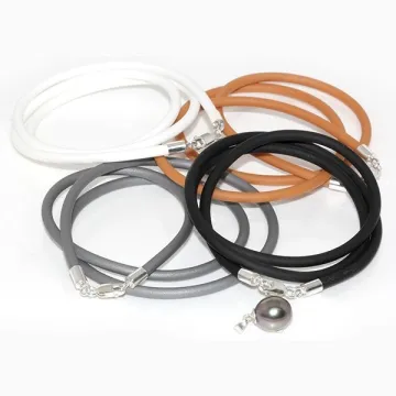 Collier en néoprène Moea Perles - 2