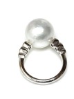 Bague Heta or 18 carats perle d'australie couleur blanche 12-13mm et diamants