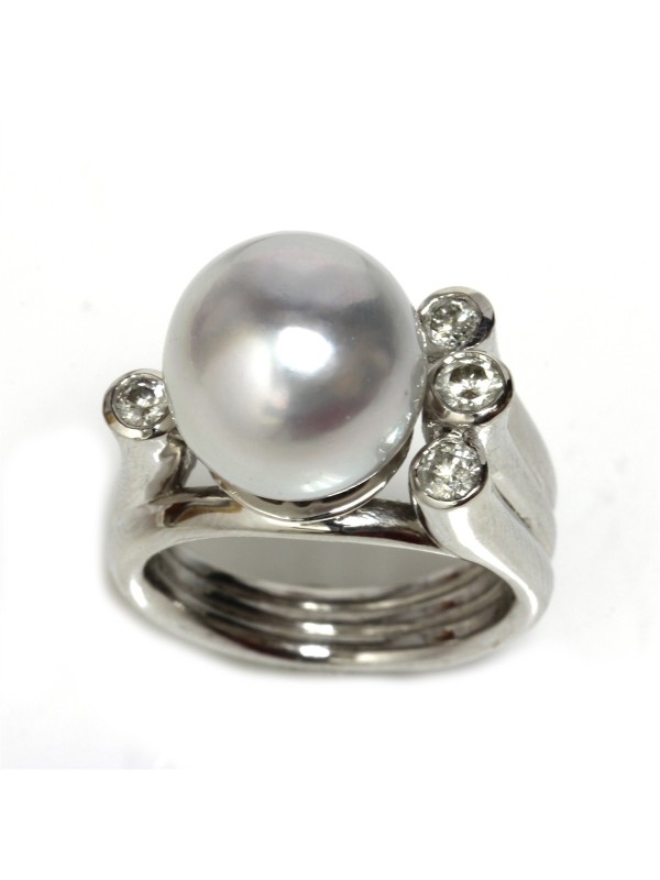 Bague Vuia or 18 carats perle de tahiti 11-12mm AAA et diamants