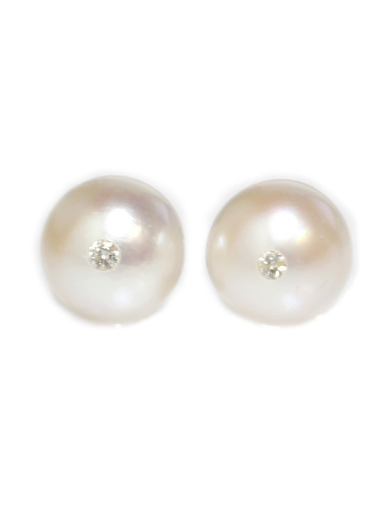 Boucles d'oreilles Ave perles Akoya rondes 9-10mm or 18 carats AAA et diamants